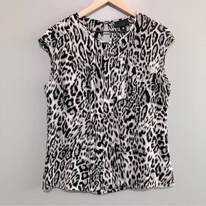Worthington Sleeveless Blouse Women Size Medium Leopard Print Black and beige